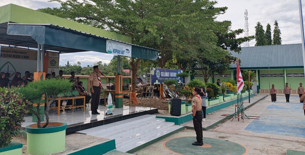 Upacara Pembukaan Diksar PKS Sektor Dan Pelantikan Pramuka MAN 4 Bone Berlangsung Khidmat